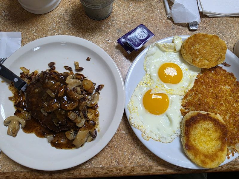 Snellgrove's Restaurant food